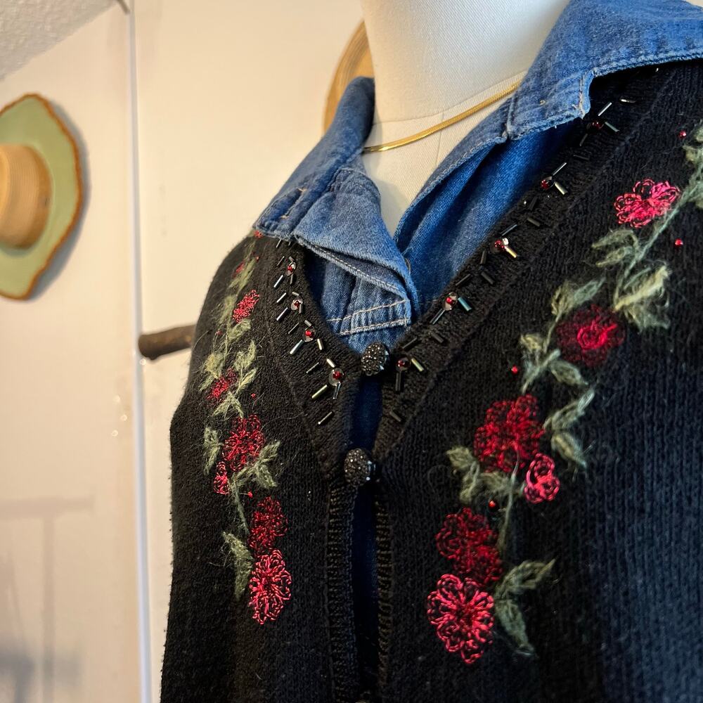 Vintage Black Napa Valley Fuzzy Knit Button Front Sweater Vest Size Medium